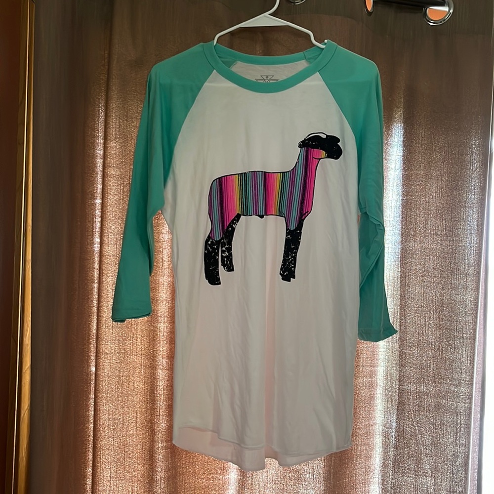 Medium women’s Crazy Train sheep shirt